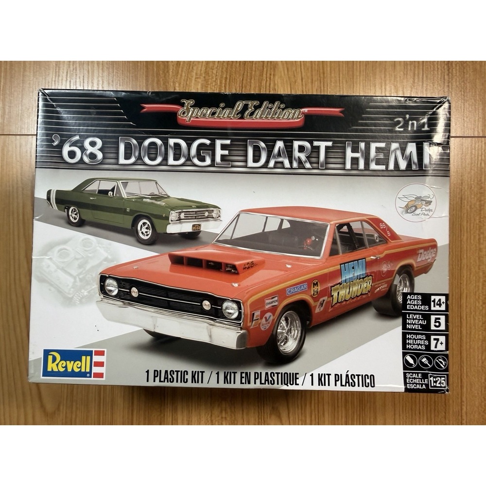 Revell '68 Dodge Dart HEMI 2'n1 Special Edition 1:25 Scale Model Kit Started
